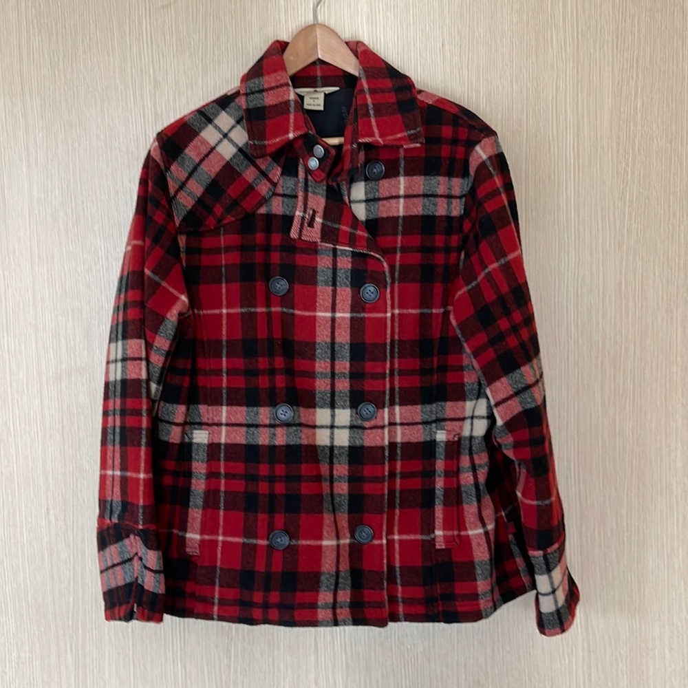 Vintage Woolrich Women’s red/black/white plaid wool coat